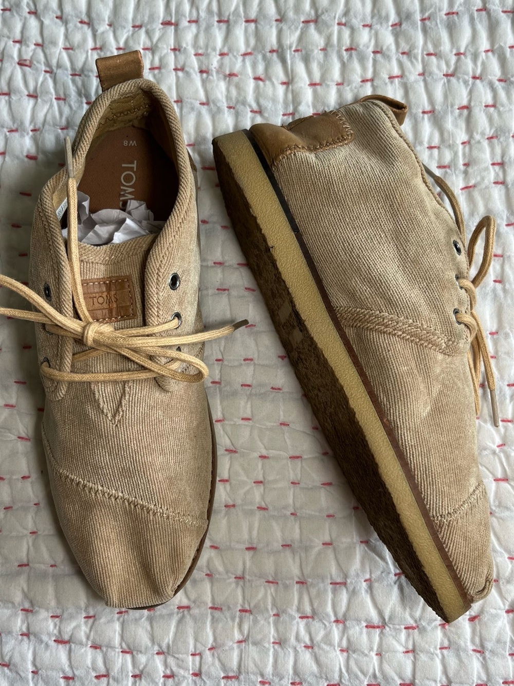 Toms Men's Light Tan corduroy Slip-On Lace Shoe